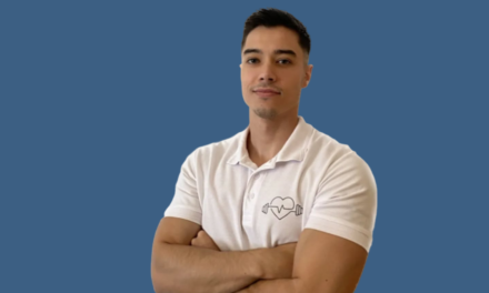 Javier Torrejón, fisioterapeuta: “Hacer una buena técnica en los ejercicios no evitará que te lesiones; uno de los factores de más de riesgo es no dejar tiempo de descanso suficiente entre entrenos”