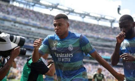 Francia investiga unas donaciones de Mbappé a cinco policías franceses