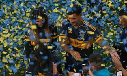 El fútbol argentino celebra el regreso de cinco campeones del Mundo