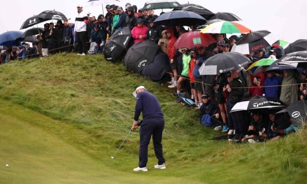 Rahm sale airoso de un estreno de montaña rusa en Portrush