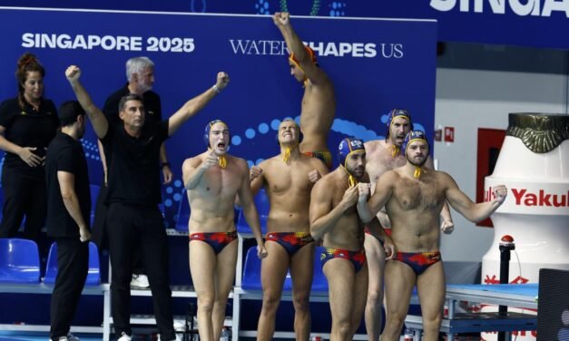 Un milagro a 0.1 segundos y Unai Aguirre meten a España en la final mundial