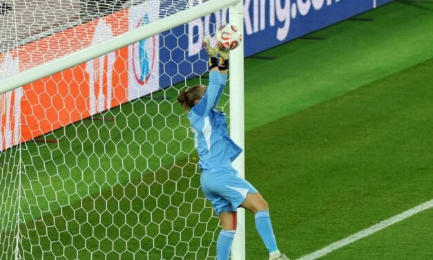 El ayuno y la gracia divina de Cata Coll valen lo mismo que el gol de Aitana
