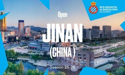 El Espanyol inaugura una nueva academia en China