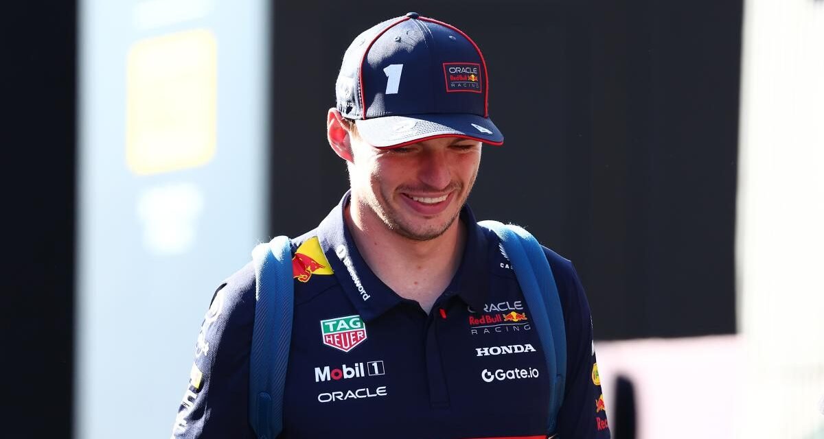 Max Verstappen pone fin a los rumores sobre su futuro confirmando que seguirá en Red Bull la próxima temporada
