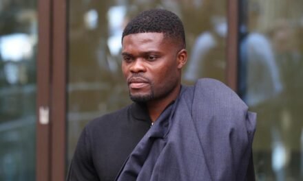 Thomas Partey queda en libertad condicional y será juzgado en septiembre por violación