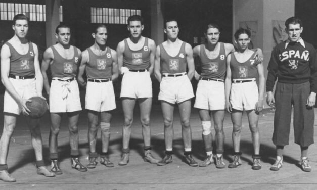 Así fue la primera plata del baloncesto español
