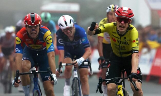Roban las bicicletas al equipo Visma en Turín, antes de la tercera etapa de La Vuelta