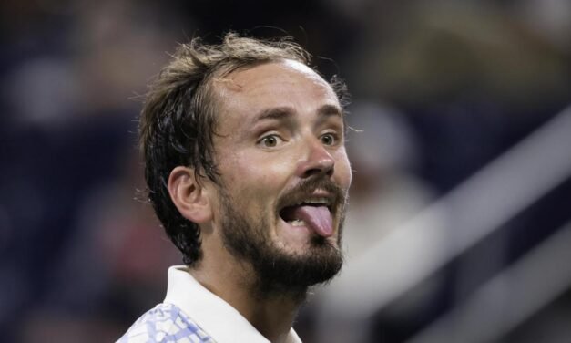 Las reacciones en el mundo del tenis a la polémica explosión de ira de Medvedev
