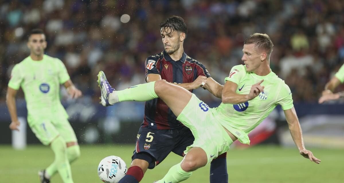 Dani Olmo, titular en Vallecas y Fermín espera en el banquillo