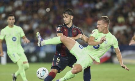 Dani Olmo, titular en Vallecas y Fermín espera en el banquillo