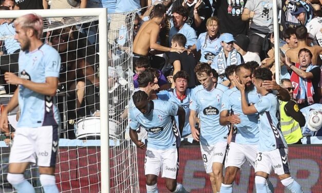 El Celta frena al Villarreal con un gol de Borja Iglesias en el 94