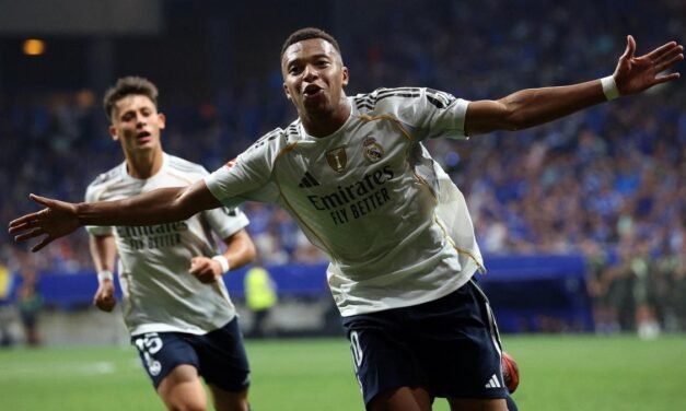 Detenido un aficionado del Oviedo por insultos racistas a Mbappé en el duelo ante el Real Madrid