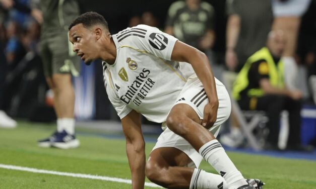 Alexander-Arnold, baja para dos meses