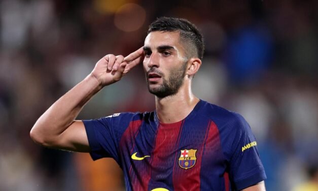 Atacar el segundo palo y usar los carriles exteriores, claves del Barça ante el Oviedo