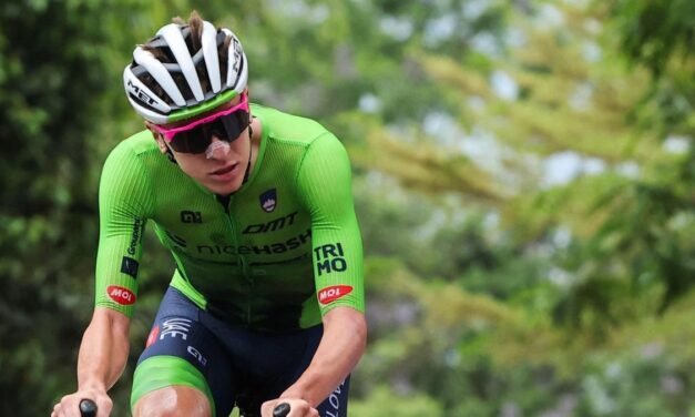 La venganza de un Pogacar renacido: campeón del mundo tras un ataque a más de 100 kilómetros