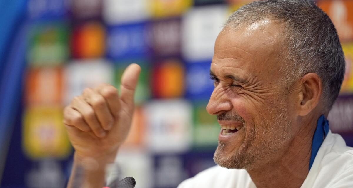Luis Enrique, más de Flick que de Xavi: “Me encanta este equipo y conecta con la idea futbolística del club”