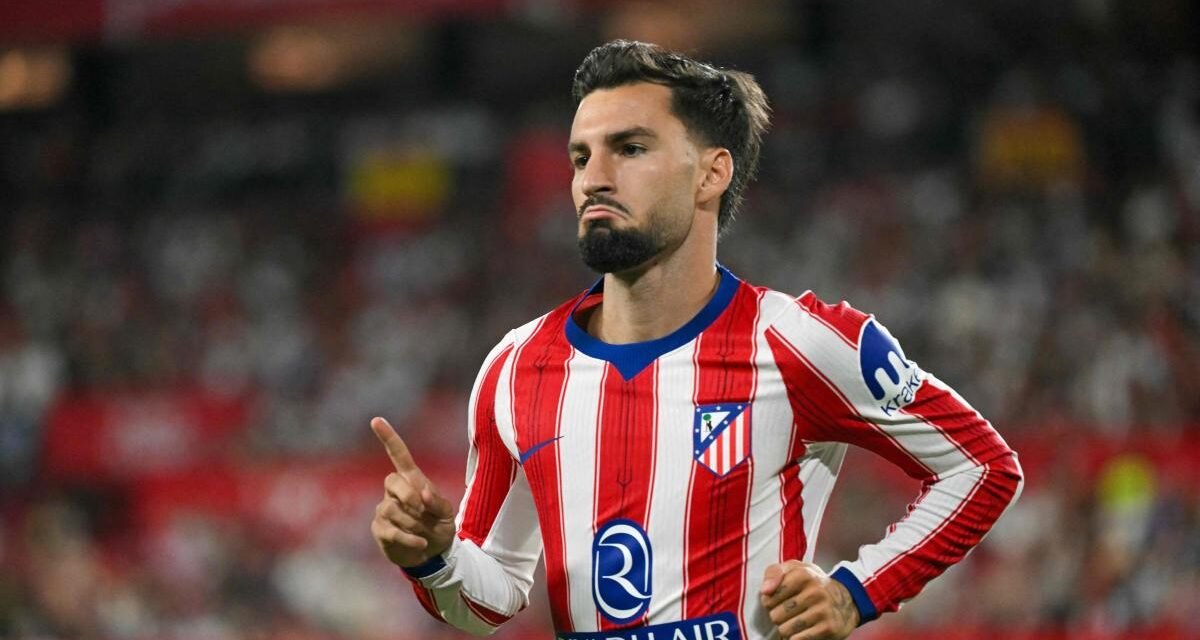 Baena lidera a un Atlético sin Julián Álvarez que tumba al Sevilla en el Sánchez-Pizjuán
