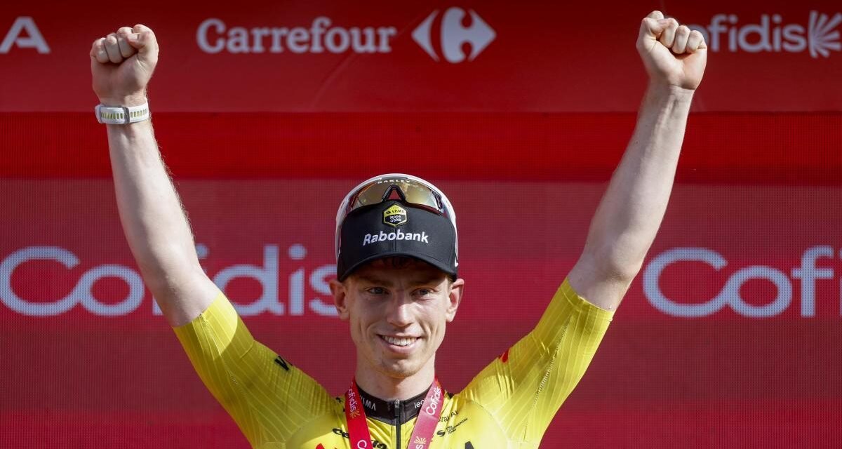 Triplete de Brennan a la espera del examen de Calar Alto para Enric Mas