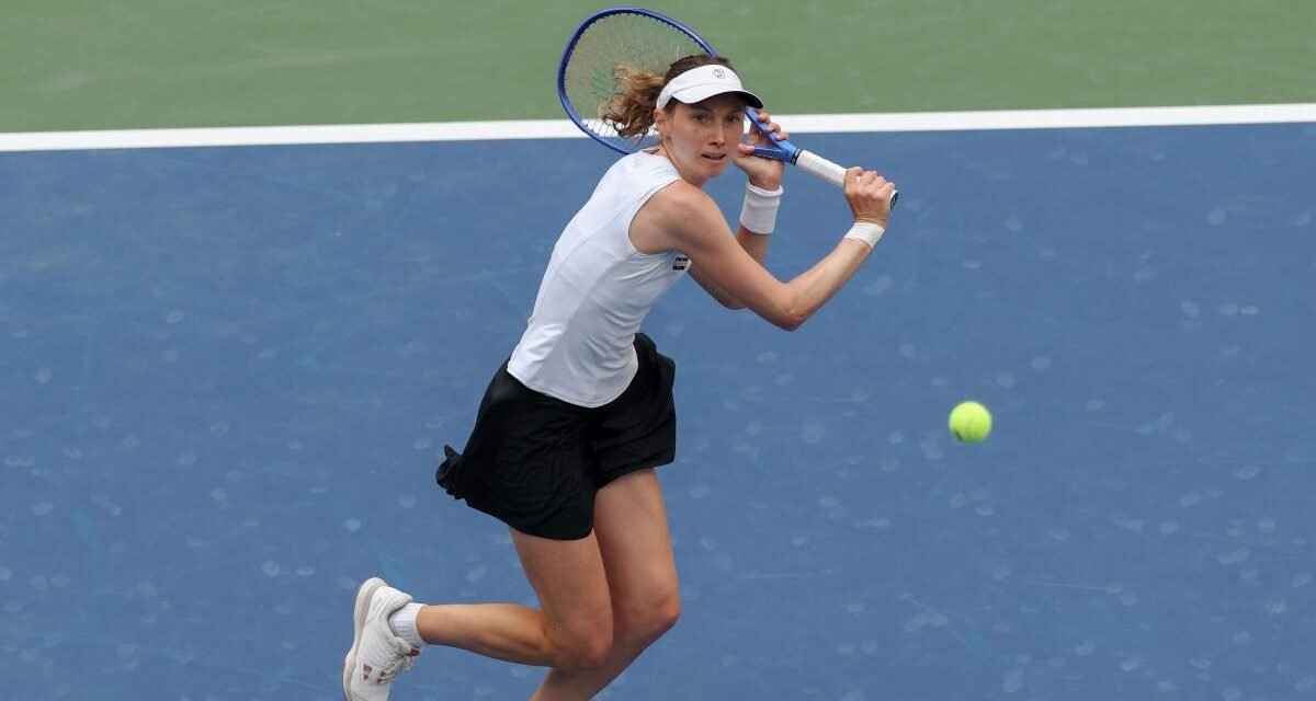 Cristina Bucsa pelea, pero no puede con Coco Gauff