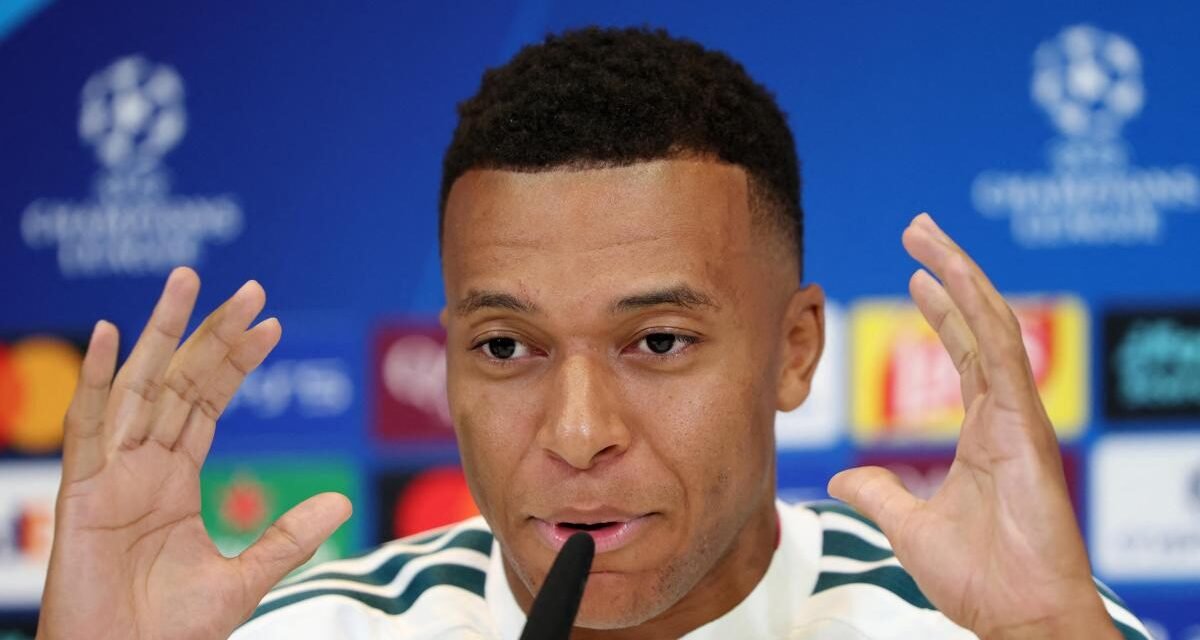 Mbappé: “¿Mejorar en defensa? Yo meto más goles que Raphinha y Dembélé”