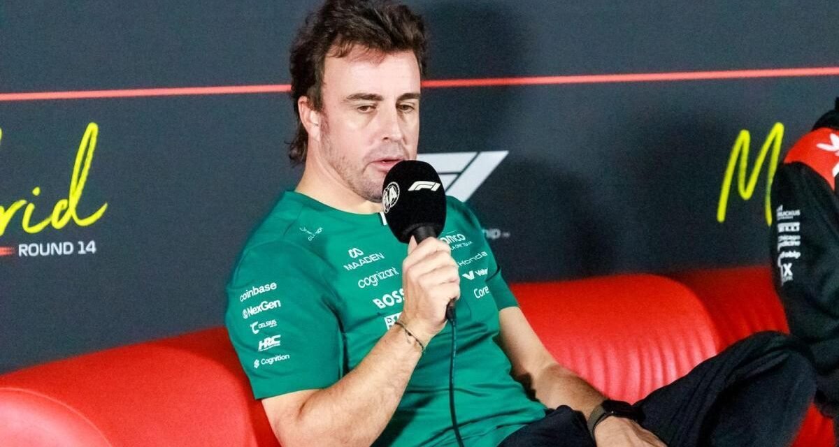 Fernando Alonso da largas a su futuro con otro palo a la F1 actual