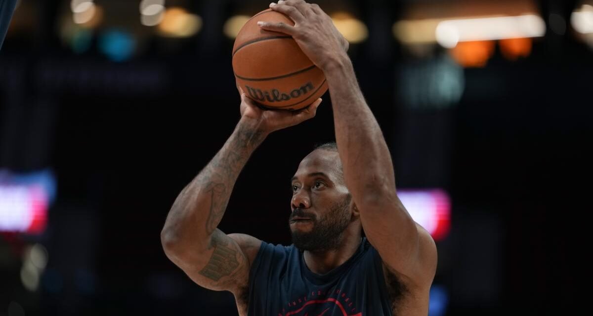 Kawhi Leonard regresa a los Raptors después del escándalo con los Clippers