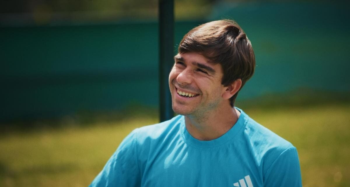 Martín de la Puente, el tenista español que aprovechó el segundo bote de la bola
