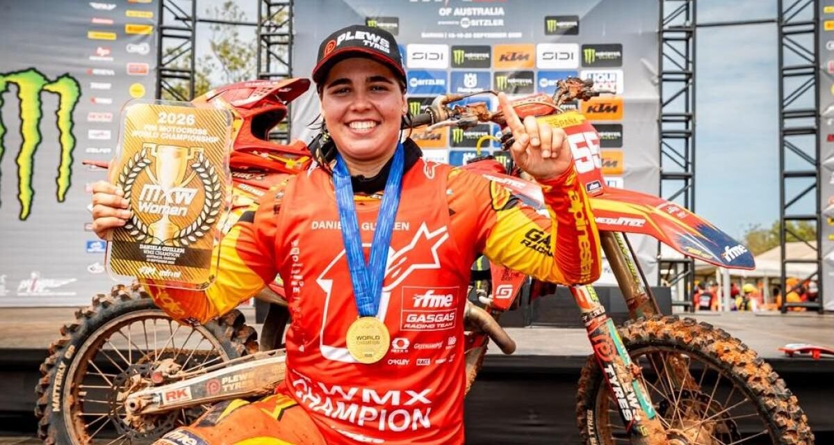 La catalana Daniela Guillén, primera española campeona del mundo de motocross