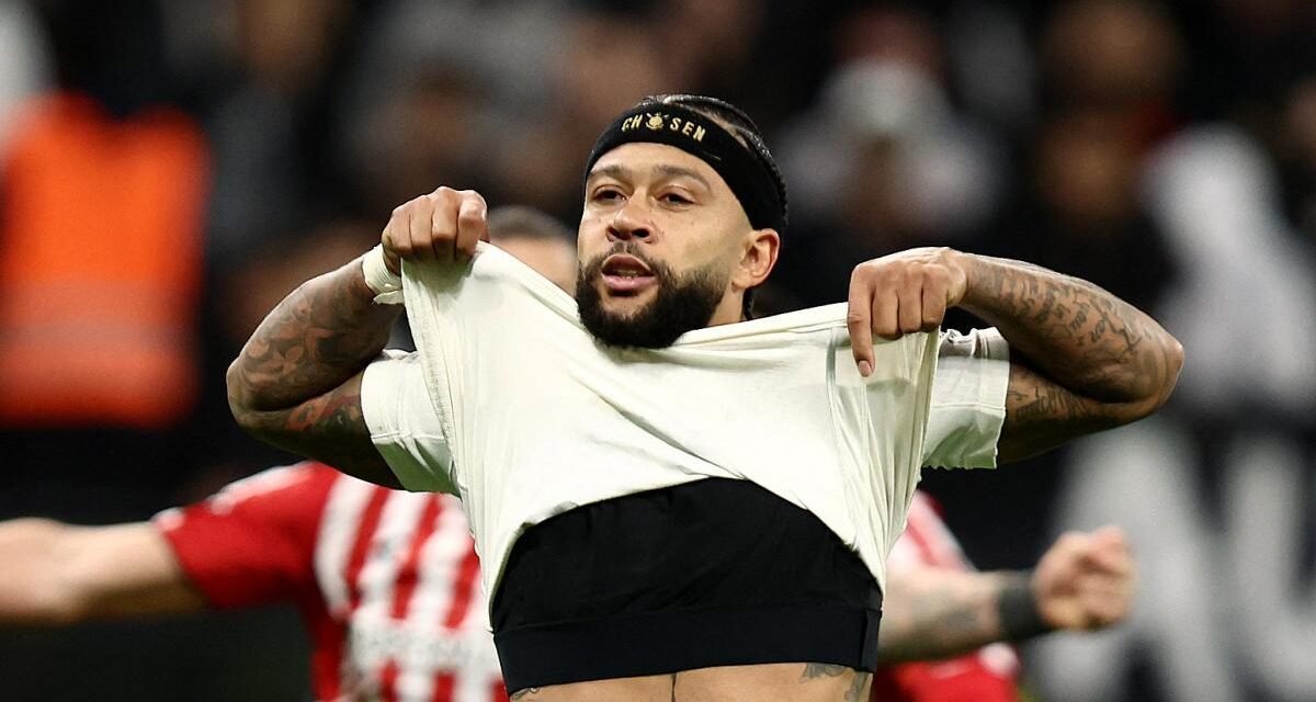 El desolador mensaje de Memphis Depay en redes: “Es la mayor decepción de mi carrera hasta el momento”