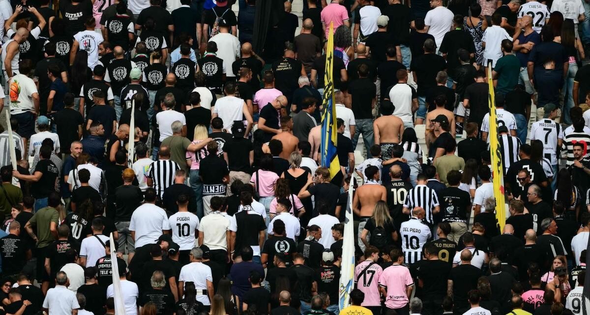 Indignación en Italia por el irrespetuoso minuto de silencio dedicado a Sandro Mazzola en el estadio de la Juventus