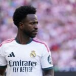 A juicio un aficionado del Sevilla por llamar “mono” a Vinicius en un partido en el 2023