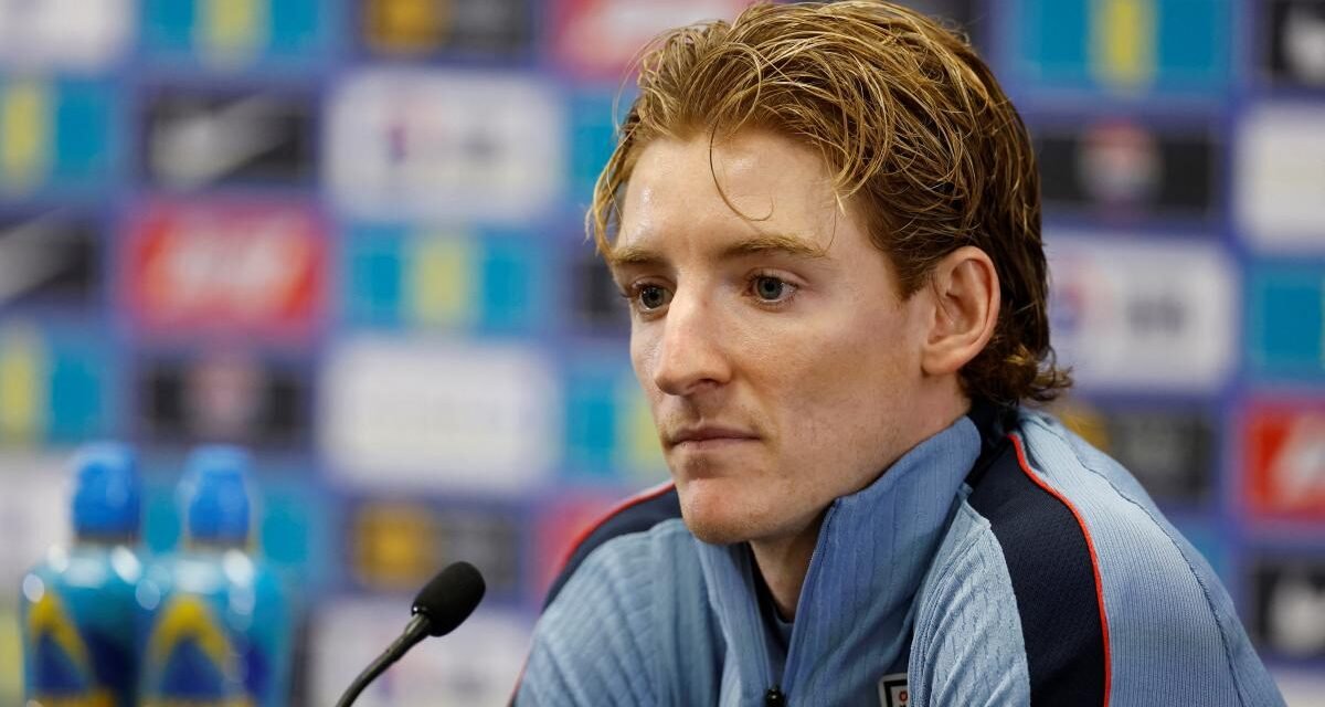 Gordon alucina con el nivel del Barça, Lamine y España: “No creo que podamos jugar así”