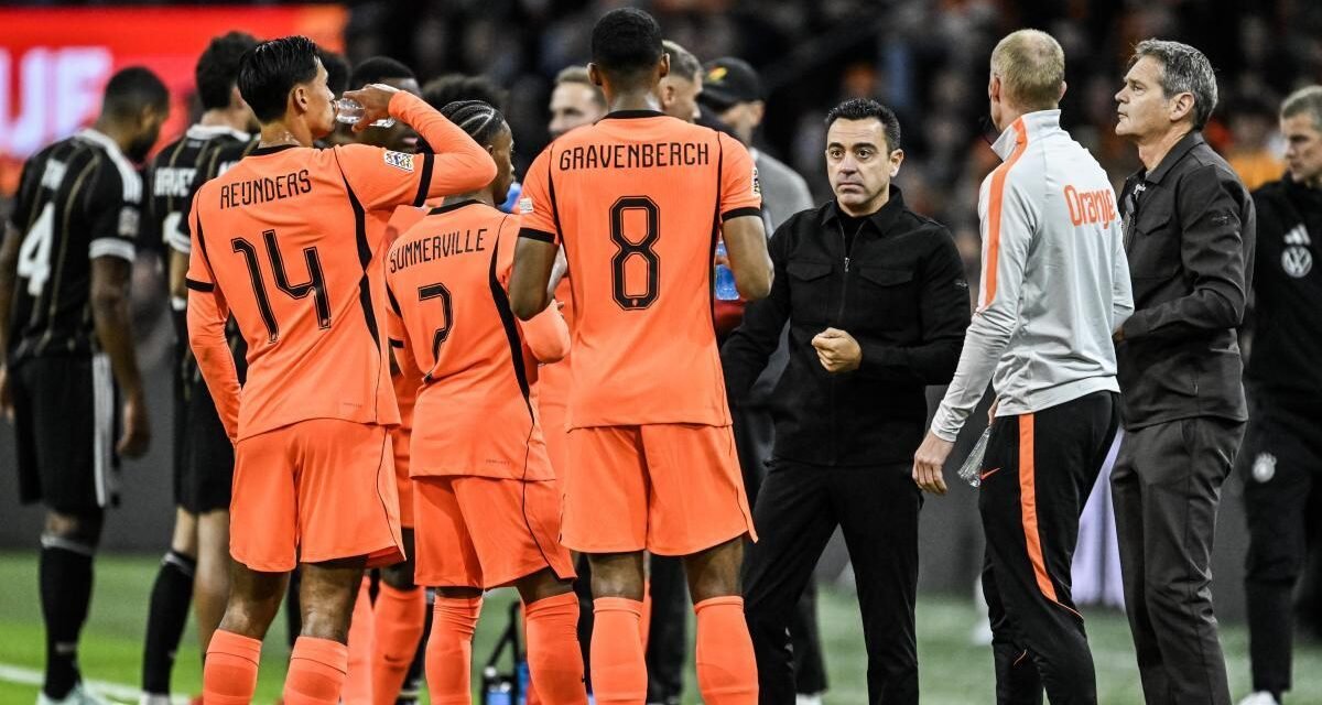 Xavi ya imprime su sello para conseguir un empate de quilates ante Klopp