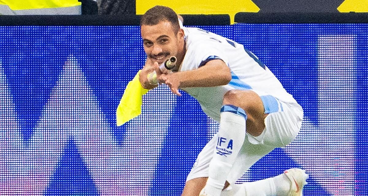 Un futbolista israelí, expulsado por su polémica celebración de un gol