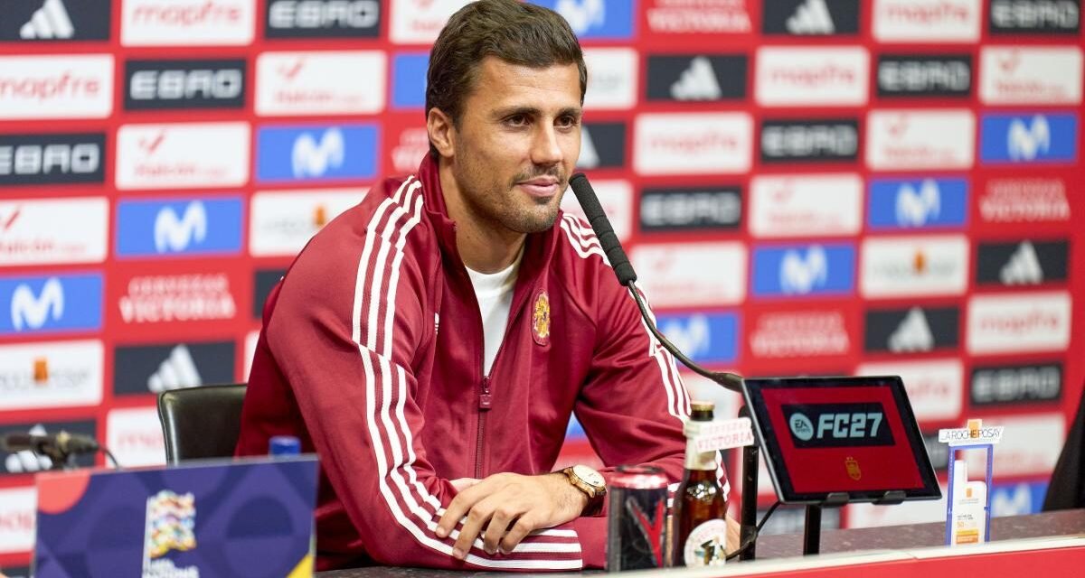 Keane se pone serio con Rodri: “Fue decisión de su club hacer trampa”