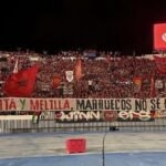 El fútbol marroquí presiona sobre Ceuta con una pancarta en Casablanca: “Marruecos no se rinde”
