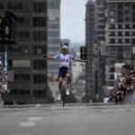 McNulty se viste de arcoíris en el Mundial de los mortales
