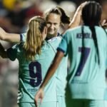 El Barça mete la directa hacia el clásico con una goleada en Roma