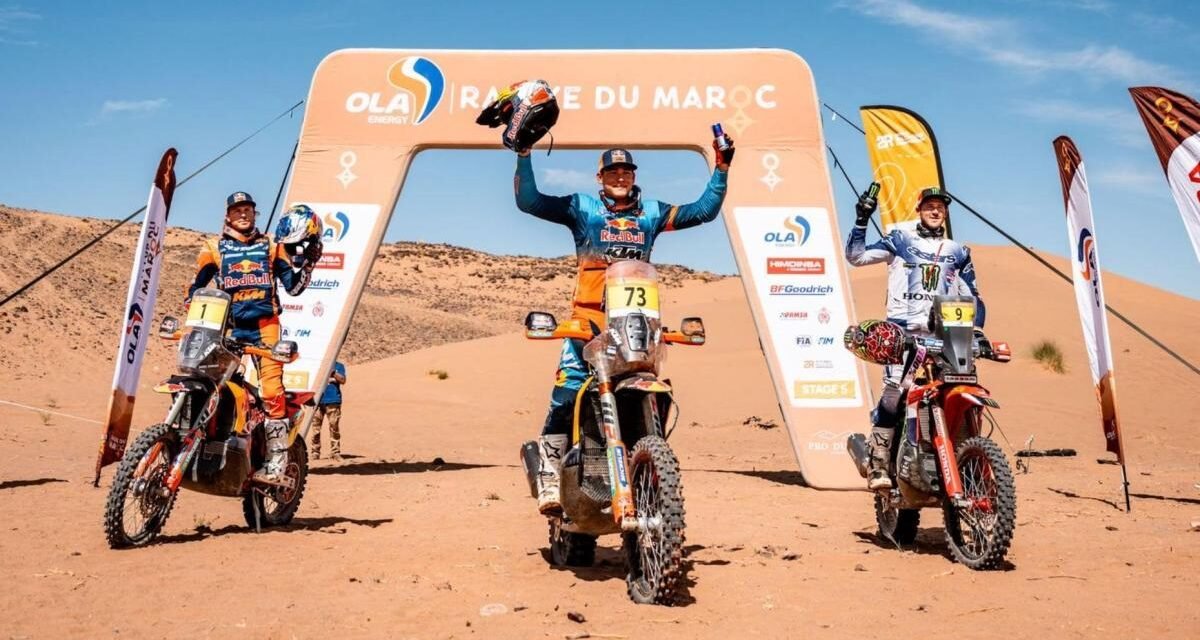 Edgar Canet se hace mayor ganando el rally de Marruecos, el vencedor más joven del Mundial