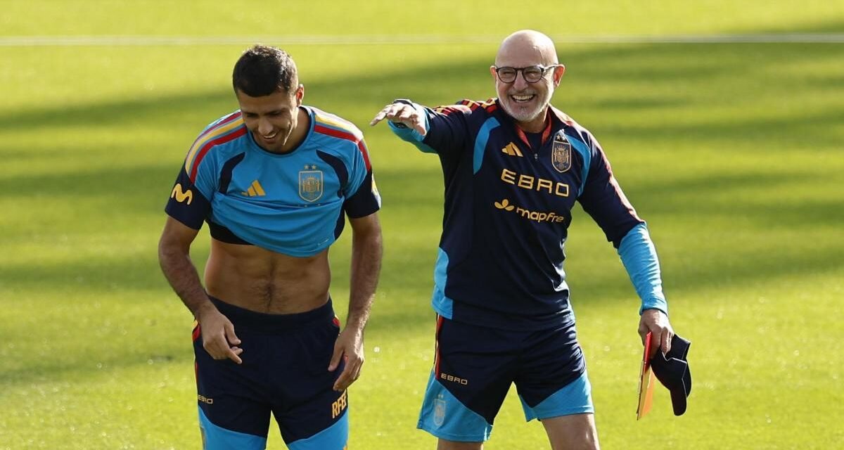 De la Fuente: “Lamine siempre está ansioso porque quiere ser el mejor”